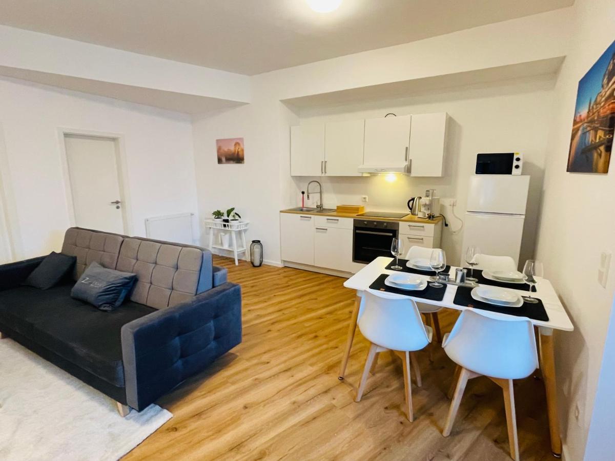 Apartment Schoenes - Netflix-nespresso
